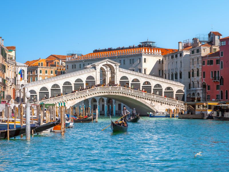 Rialtobrücke Venedig — Marmorbrücke über den Canal Grande